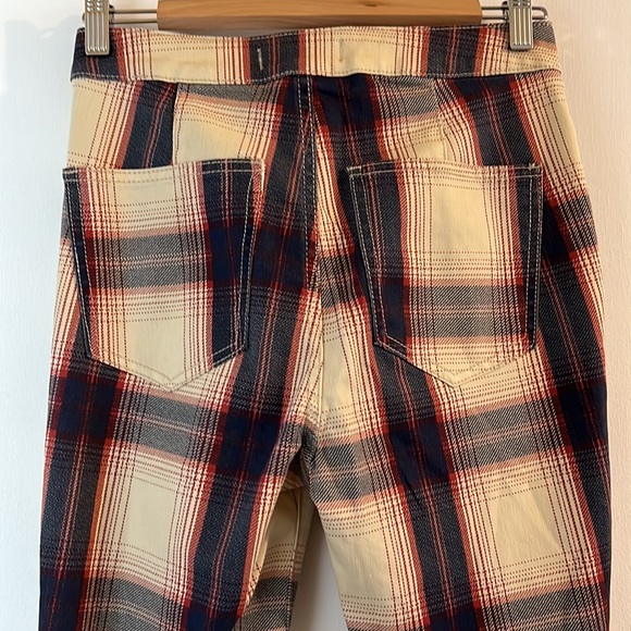 ✨HP✨ NWOTS FP JUST FLOAT ON FLARE JEANS (27) - Picture 9 of 15